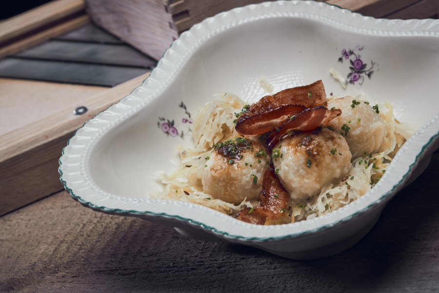 Knödel mit Kraut, © Niederösterreich Werbung/Andreas Hofer