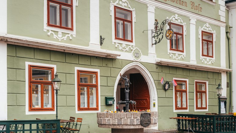 Wirtshaus mit Bierbrunnen, © Niederösterreich Werbung/Daniela Führer