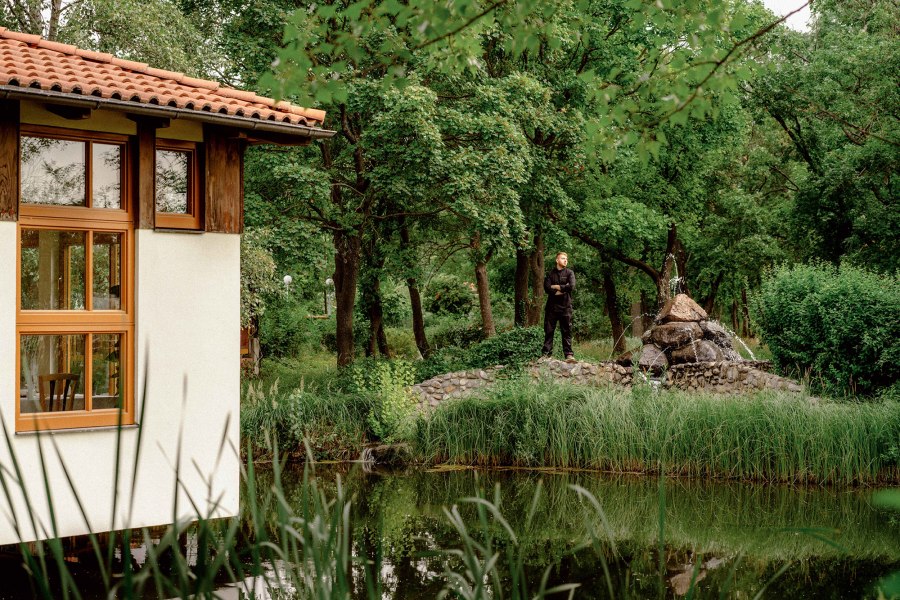 Gäste fühlen sich wie im Garten Eden mitten in den Weingärten, © Julius Hirtzberger