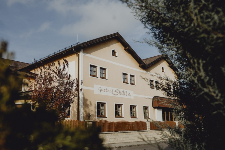 Wirtshaus mit großem Spielplatz, © Niederösterreich Werbung/Sophie Menegaldo