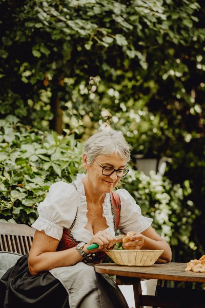 Wirtin & Schwammerlsucherin: Doris Mann, © Niederösterreich Werbung/Sophie Menegaldo