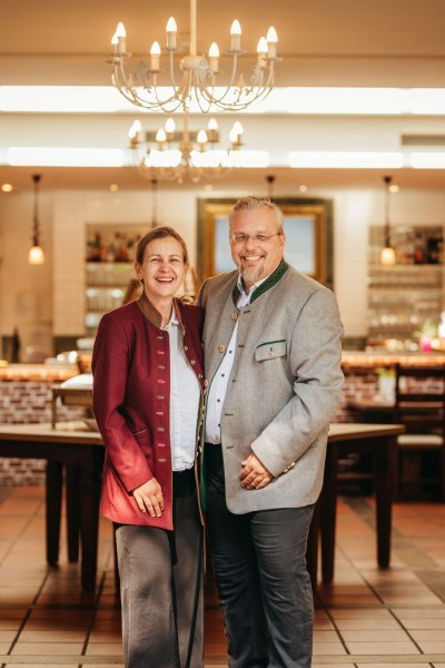 Wirtsleute Verena und Thomas Hagelkruys, © Niederösterreich Werbung / Daniela Führer