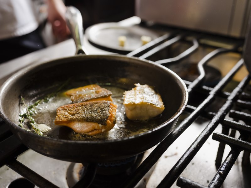 Bekannt für Fischspezialitäten, © Niederösterreich Werbung/Michael Reidinger