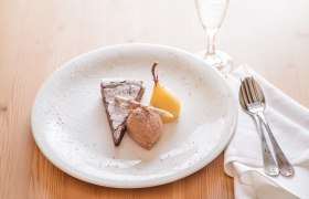 Schokoladetarte mit Pralinenmousse, © Rita Newman